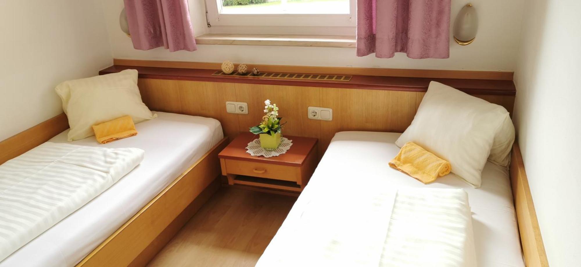 Appartements Mary Inklusive Tauern-Spa Kaprun Exteriör bild